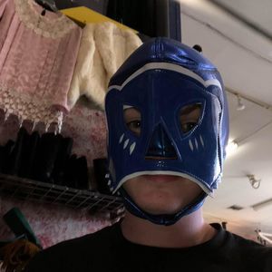 Meet your Posher, Hughes